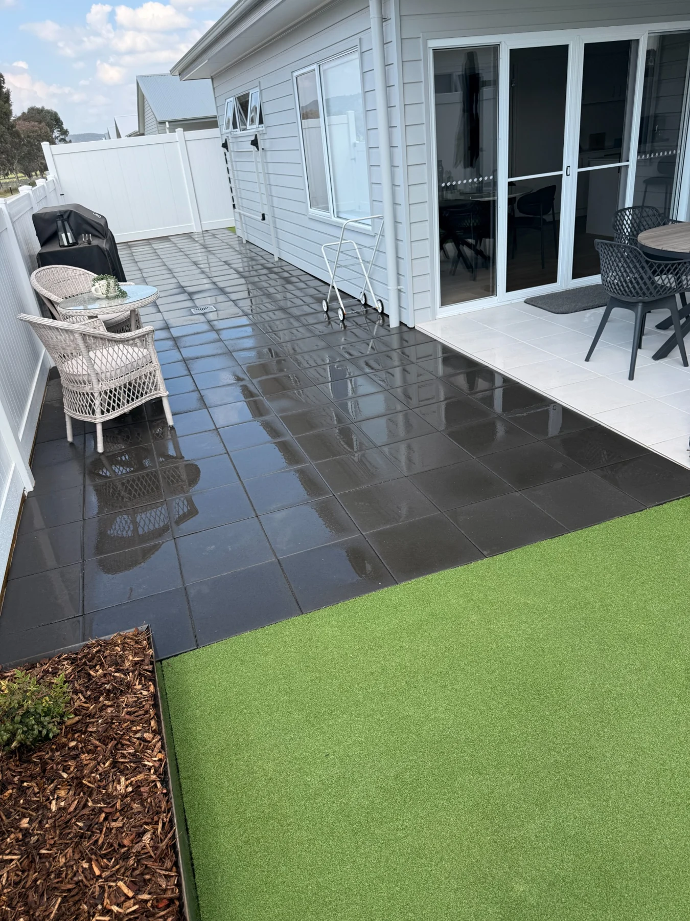 A courtyard connected from front to back